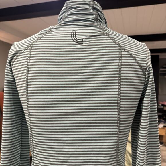 Lole Blue Gray Striped Mock Neck Jacket Size S UPF 50+ Stretch Pockets Beach - Picture 4 of 7